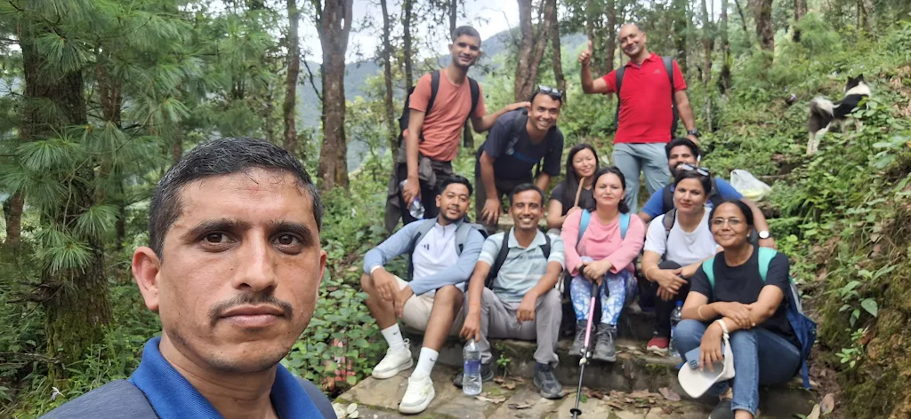 DSS Teachers Hiking 2082