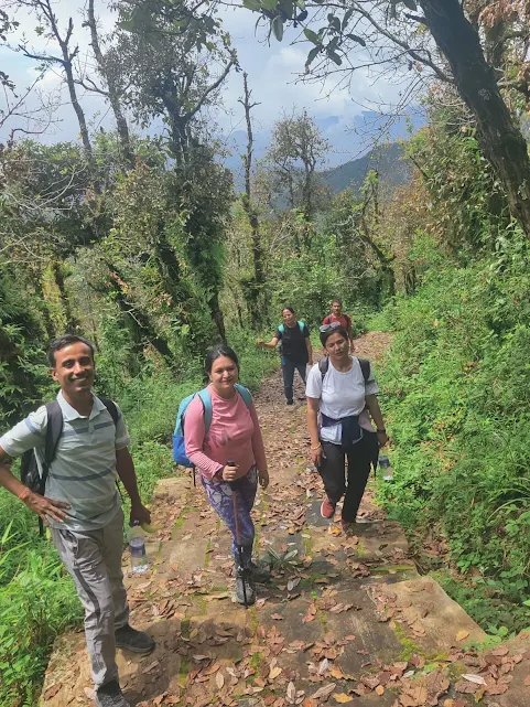 DSS Teachers Hiking 2082
