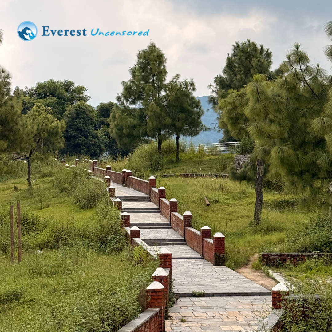 Hike to Jarsing Pauwa