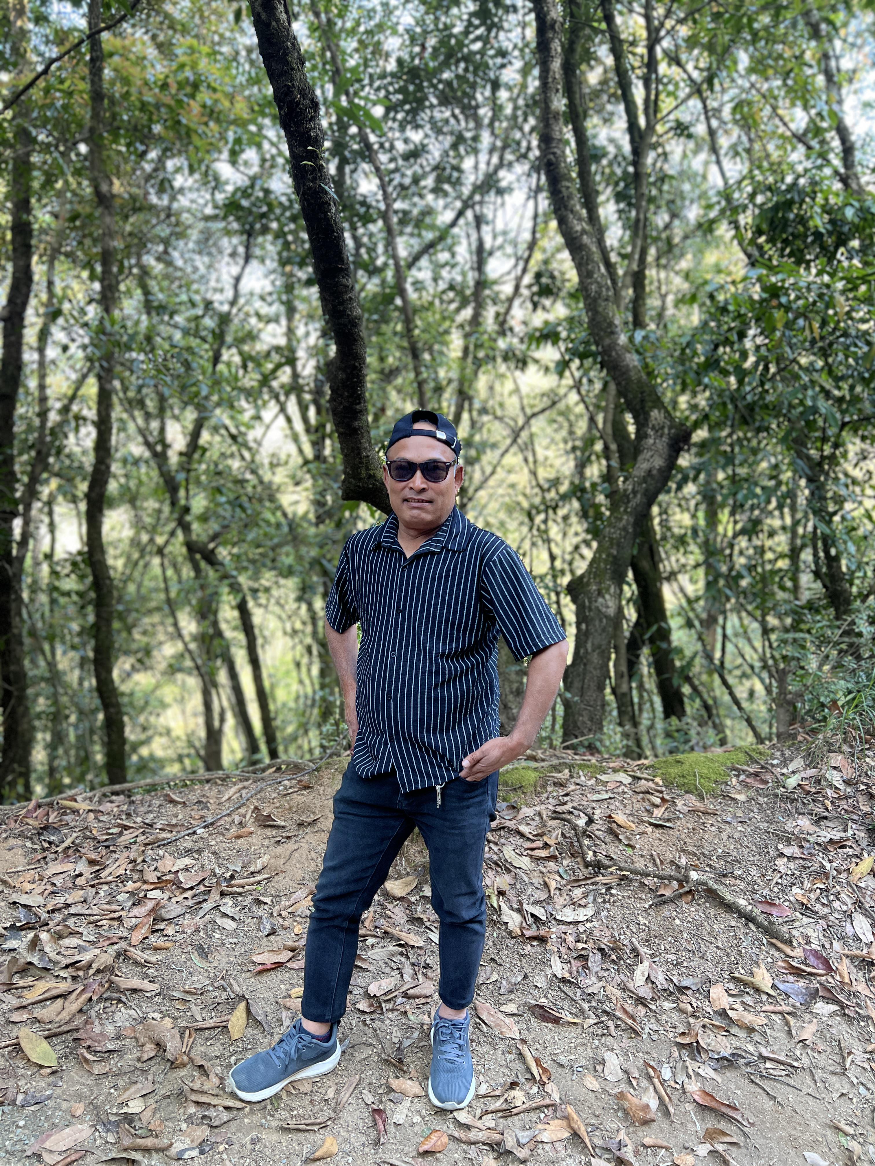 DDS Staff Hike-Baghdwar
