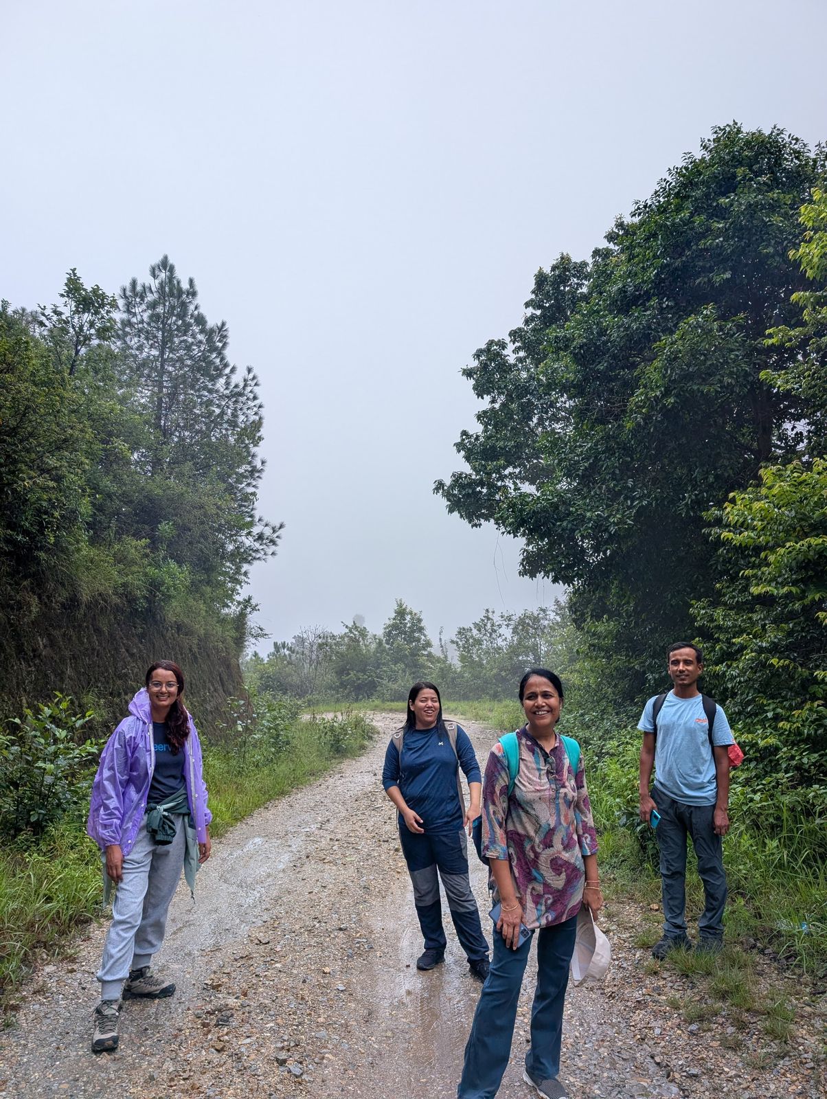 Hike to Chisapani