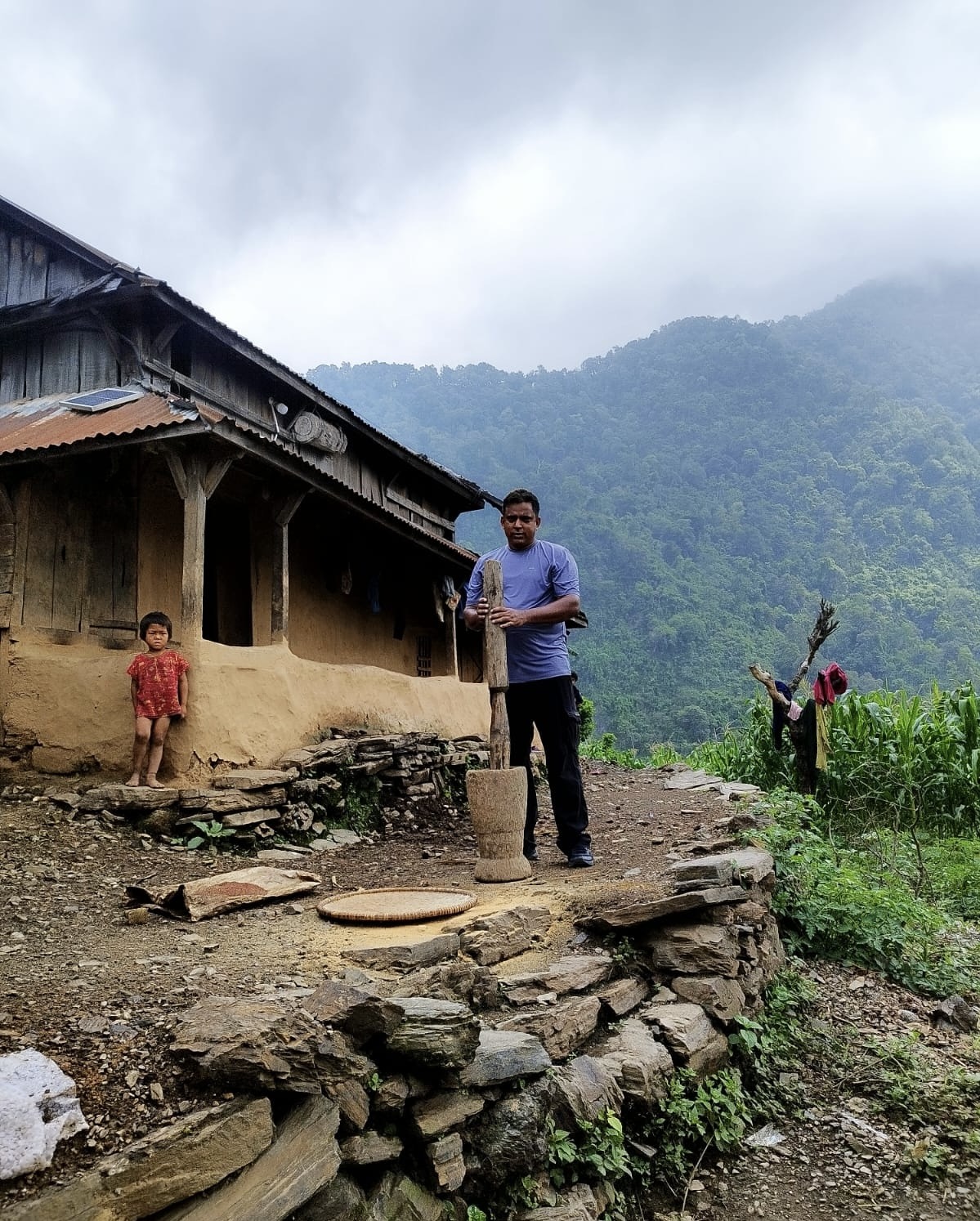 Hike to Upper Dang Gadi Chitwan
