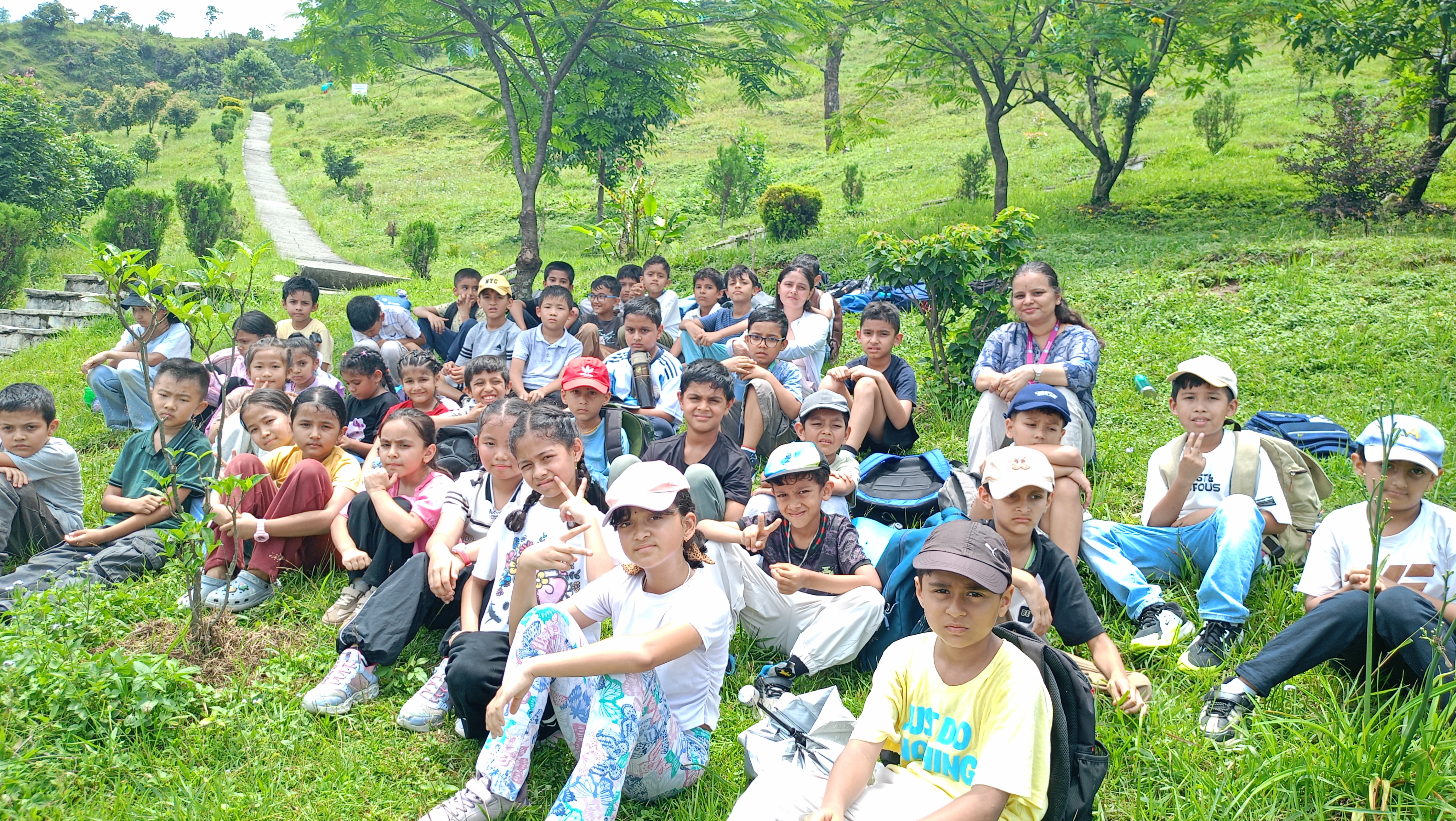 Grade III-IV Hiking to Methlang