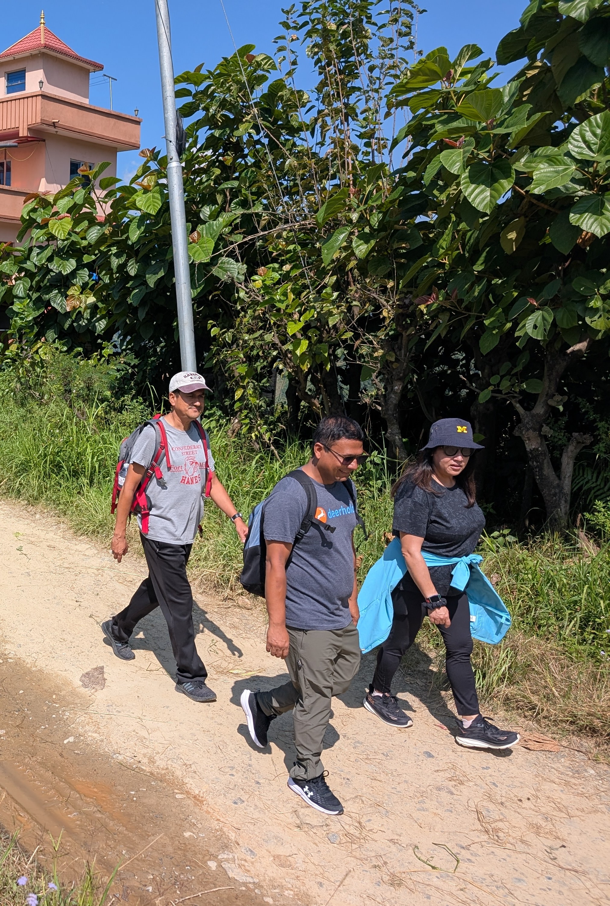 Dhading Hike: Baadbhanjyang – Kanakot – Spider Resort