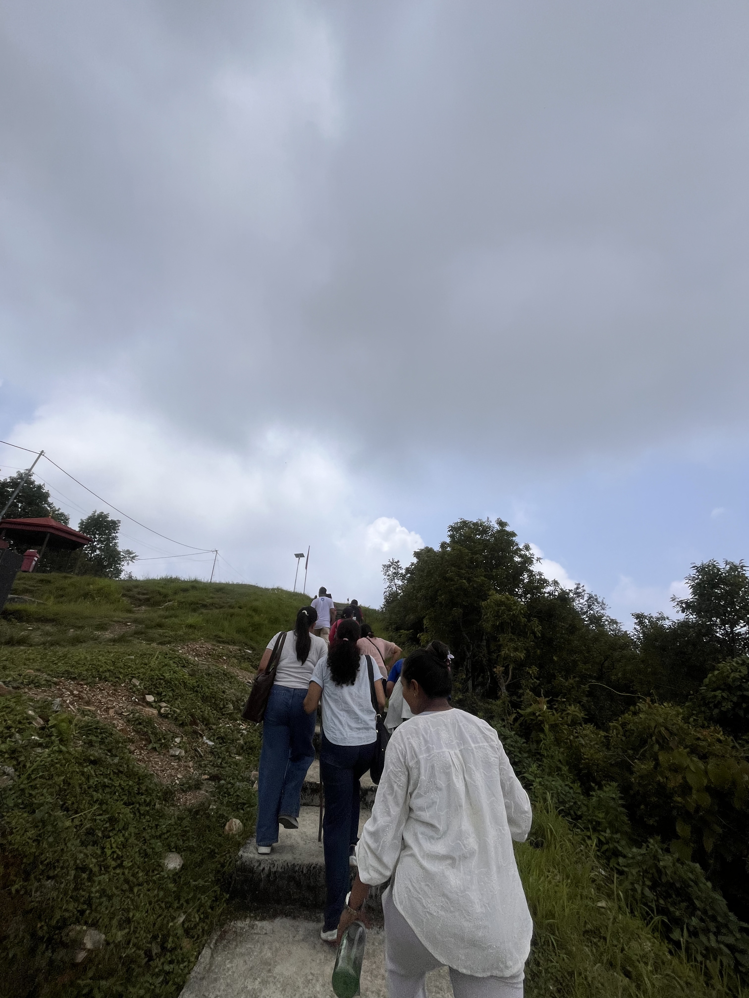 Hike to Upper Dang Gadi Chitwan
