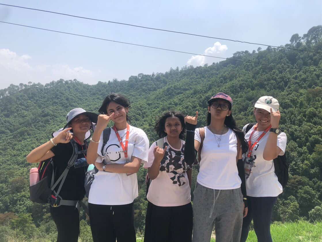 Hillwalking to Tarebhir