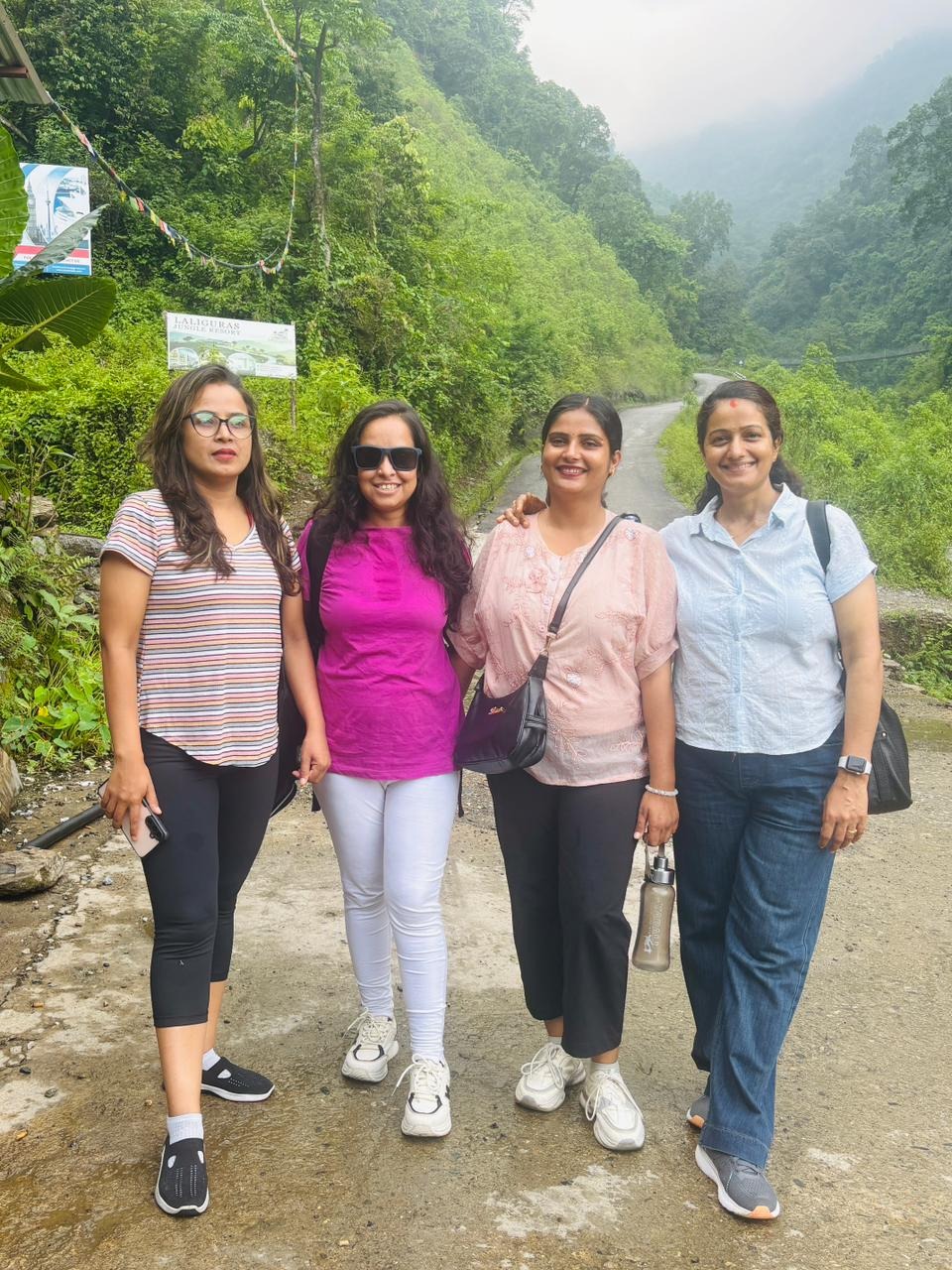 Hike to Upper Dang Gadi Chitwan